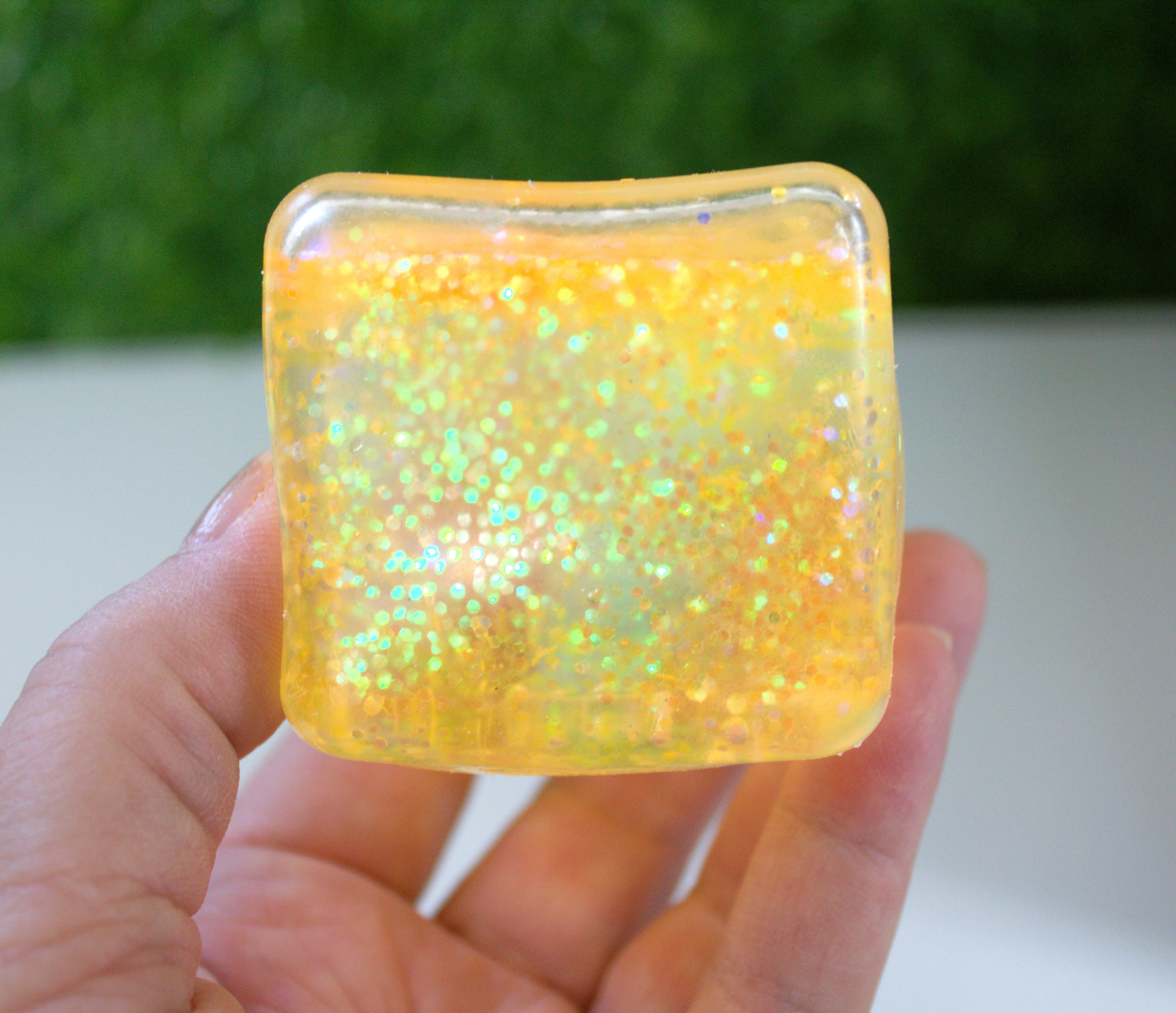 Fun Dough Squishy Glitter Cubes